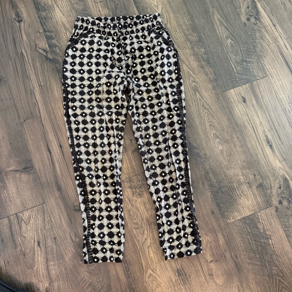 Anthropologie Hei Hei Black and White Ankle Pants with Pockets Size Small